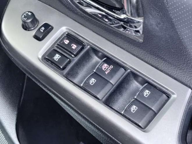 インプレッサスポーツ 1.6 i-S 4WD　下廻防錆TVナビETC 1600