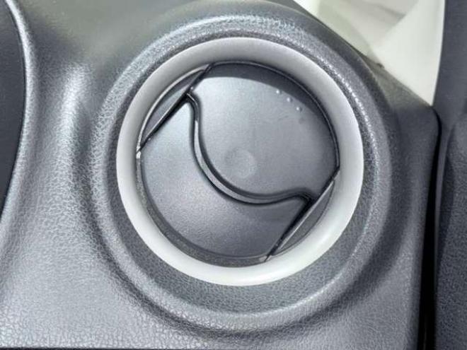 ノート1.2 アクシス エマージェンシーブレーキ パッケージ 4WD　下廻防錆TVナビBカメ 1200