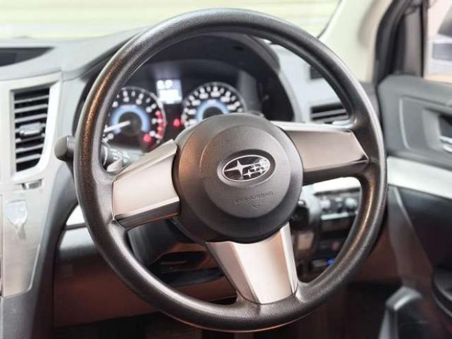 レガシィワゴン2.5 i 4WD　防錆塗装4WDTVナビBカメETC 2500