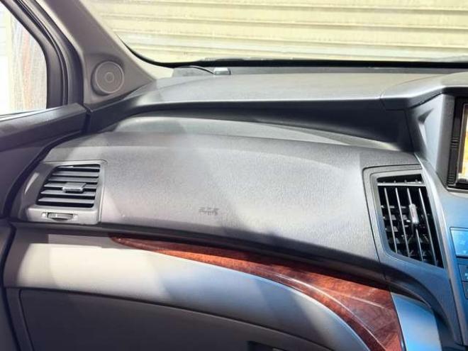 オデッセイ2.4 M 4WD　防錆塗装TVナビBカメETC 2400