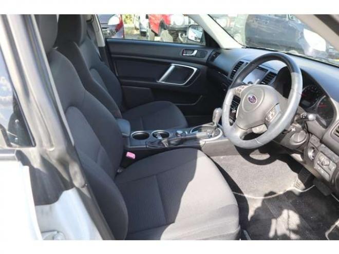 レガシィワゴン2.0 GT 4WD　ナビ・TV・スマートキー・ターボ・Tベルト交換済み 2000