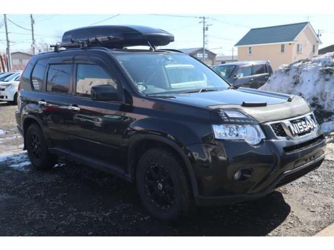 エクストレイル2.0 20GT ディーゼルターボ 4WD　6速MT・ナビ・TV・バックカメラ・スマートキー 2000