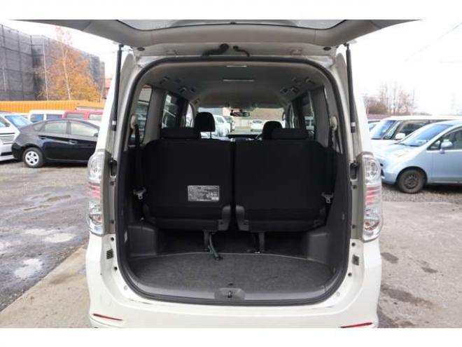 ヴォクシー2.0 ZS 煌 4WD　両側パワースライドドア・ナビ・TV・バックカメラ・エンスタ・パドルシフト 2000