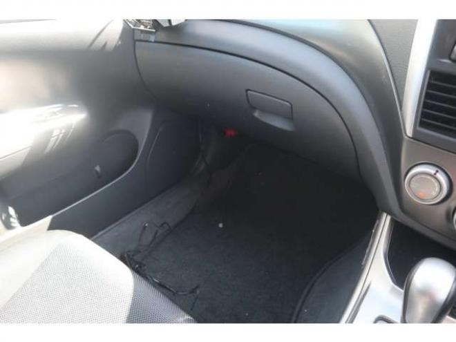 インプレッサハッチバック 2.0 S-GT 4WD　ナビ・TV・スマートキー・ターボ 2000