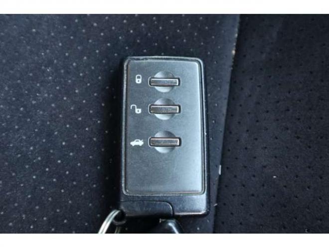 インプレッサSTI 2.0 WRX 4WD　6速MT・Tベル済み・外マフラー・R8/5月 2000