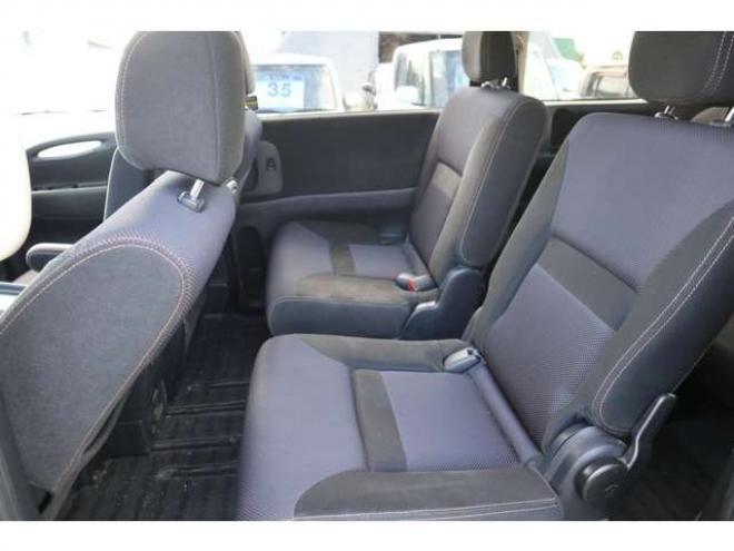 セレナ2.0 ハイウェイスター Vセレクション 4WD　両側パワースライドドア・ナビ・TV・バックカメラ・スマートキー・R8/12月・8.3万キロ 2000