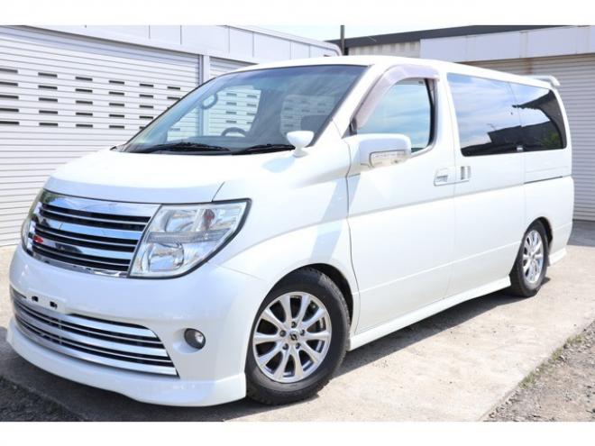 エルグランド2.5 ライダーS 4WD　スマートキー・左パワスラ・TV・Bカメラ・Tチェーン・ローダウン・8万キロ 2500