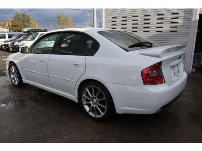 レガシィB4 2.0 GT スペックB 4WD　5速マニュアル・ターボ・キーレス・Tベル交換済み・サンルーフ 2000