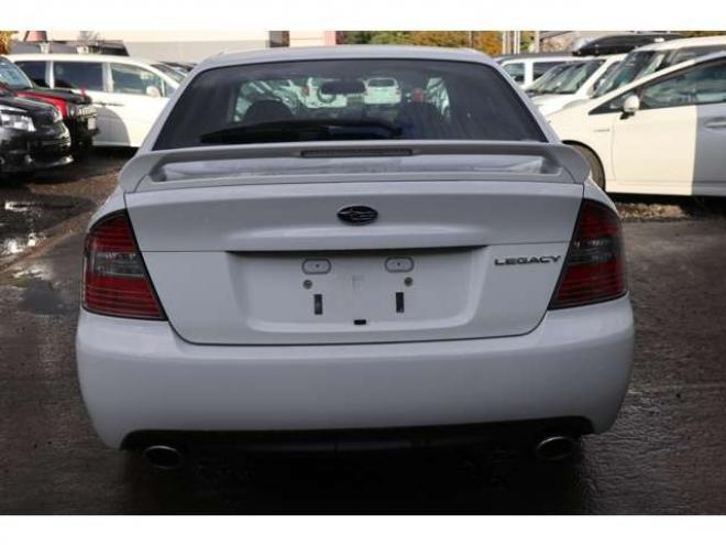 レガシィB4 2.0 GT スペックB 4WD　5速マニュアル・ターボ・キーレス・Tベル交換済み・サンルーフ 2000