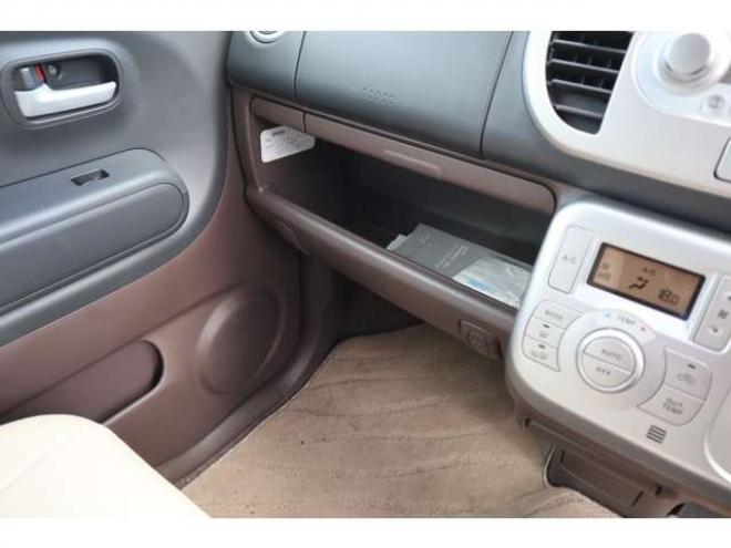 モコE FOUR ショコラティエ 4WD　スマートキー・R8/10月・走行4万キロ 660