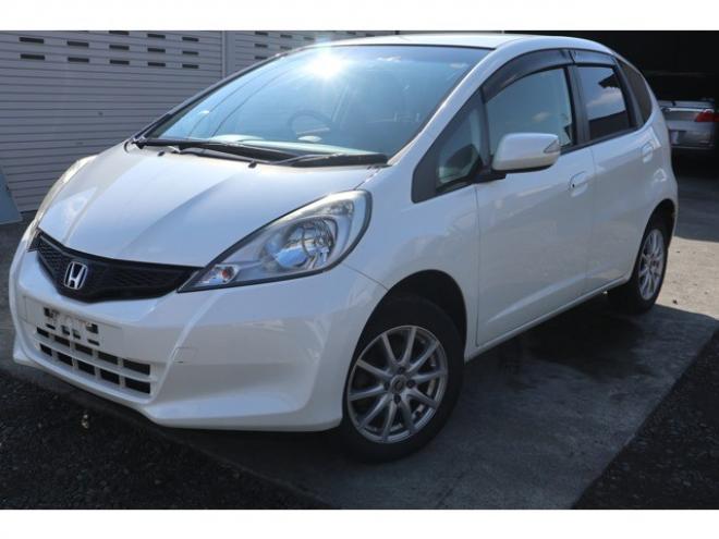 フィット1.3 G スマートセレクション ファインスタイル 4WD　スマートキー・ナビ・TV・バックカメラ・6.1万キロ 1300