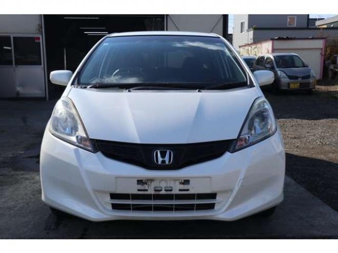 フィット1.3 G スマートセレクション ファインスタイル 4WD　スマートキー・ナビ・TV・バックカメラ・6.1万キロ 1300