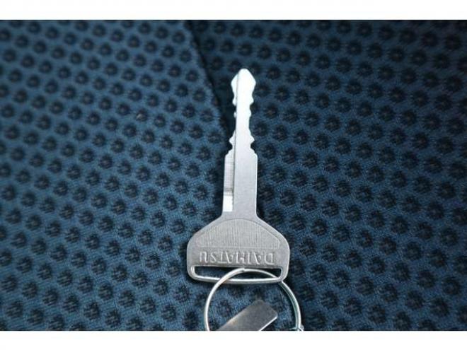 ハイゼットカーゴ クルーズターボ ハイルーフ 4WD　5速マニュアル・ターボ・4.7万k 660