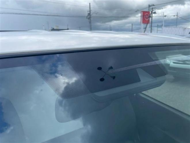 ハイエースバン2.8 中温冷凍バン ロング ディーゼルターボ 4WD　 2800