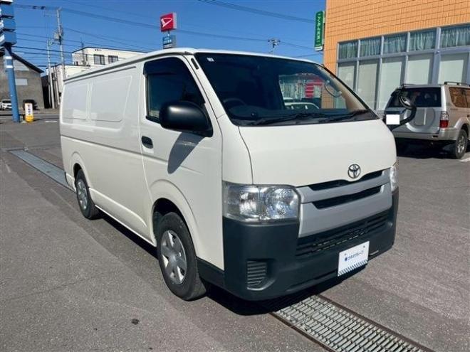 ハイエースバン2.8 中温強化冷凍バン ロング ディーゼルターボ 4WD　 2800