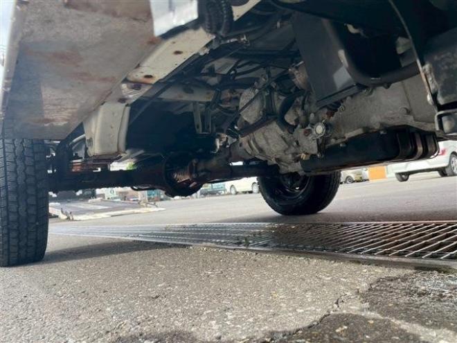 ハイゼットトラック エアコン・パワステスペシャル 3方開 4WD　 660