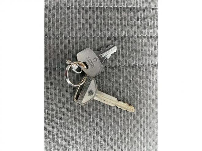 ハイゼットトラック 多目的ダンプ 電動モーター式 3方開 4WD　 660