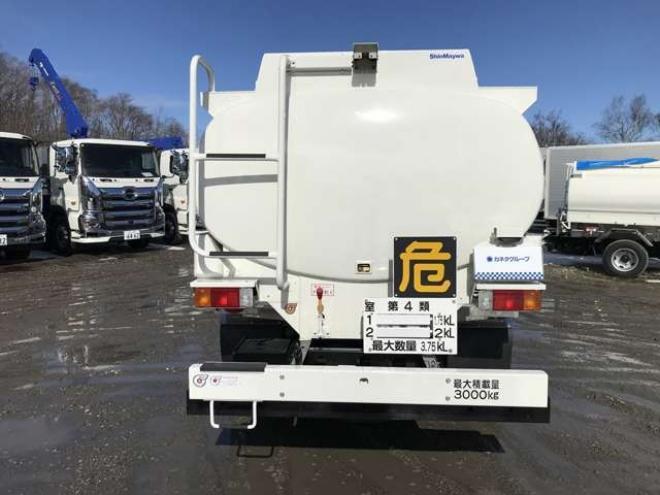 デュトロタンクローリー 2DG-XZU685M 新明和工業　 4WD 4000