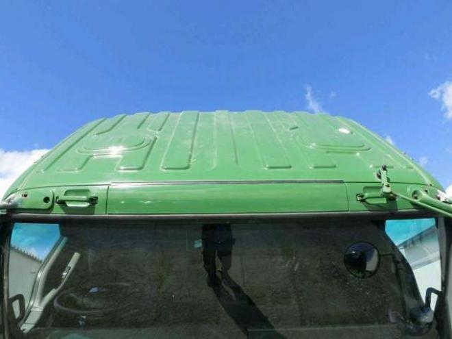 ギガキャブ付シャーシ　PDG-CYY77V8　 2WD 9830