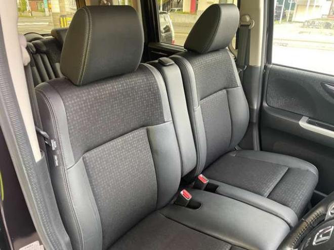 N-BOXカスタムG ターボSSパッケージ 4WD　1年走行距離無制限保証/Bluetooth/両側パワースライドドア/ナビTV/バックカメラ/純正ビルトインETC/純正エンジンスターター/全席シートヒーター/ハーフレザーシート/HID/クルーズコントロール/法定整備付き 660