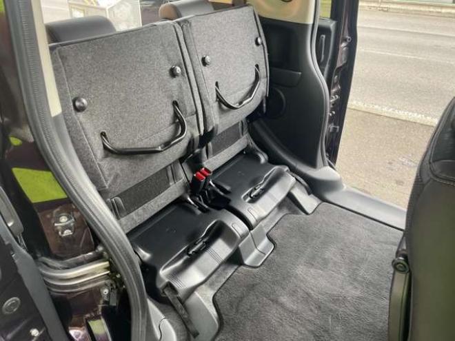 N-BOXカスタムG ターボSSパッケージ 4WD　1年走行距離無制限保証/Bluetooth/両側パワースライドドア/ナビTV/バックカメラ/純正ビルトインETC/純正エンジンスターター/全席シートヒーター/ハーフレザーシート/HID/クルーズコントロール/法定整備付き 660