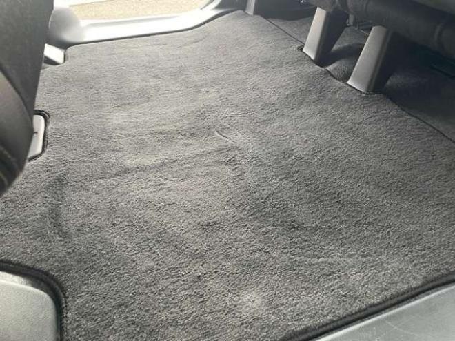 N-BOXカスタムG ターボSSパッケージ 4WD　1年走行距離無制限保証/Bluetooth/両側パワースライドドア/ナビTV/バックカメラ/純正ビルトインETC/純正エンジンスターター/全席シートヒーター/ハーフレザーシート/HID/クルーズコントロール/法定整備付き 660