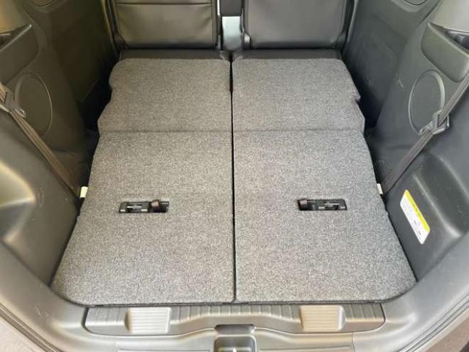 N-BOXカスタムG ターボSSパッケージ 4WD　1年走行距離無制限保証/Bluetooth/両側パワースライドドア/ナビTV/バックカメラ/純正ビルトインETC/純正エンジンスターター/全席シートヒーター/ハーフレザーシート/HID/クルーズコントロール/法定整備付き 660