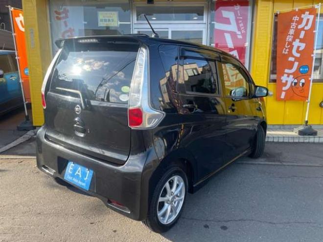 デイズハイウェイスターGターボ 4WD　1年間走行距離無制限保証/Bluetooth/ナビ・フルセグTV/全方位カメラ/純正エンジンスターター/ETC/シートヒーター/夏冬タイヤ付き/車検整備2年付き/法定整備/修復歴無し 660