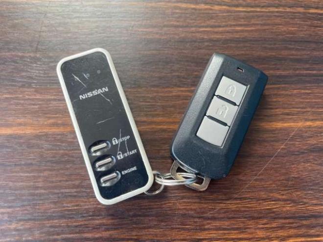 デイズハイウェイスターGターボ 4WD　1年間走行距離無制限保証/Bluetooth/ナビ・フルセグTV/全方位カメラ/純正エンジンスターター/ETC/シートヒーター/夏冬タイヤ付き/車検整備2年付き/法定整備/修復歴無し 660