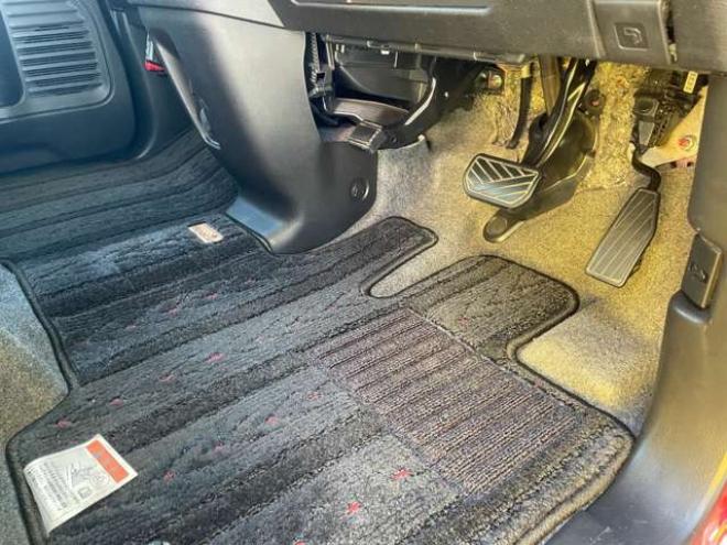 スペーシアカスタム ハイブリッド XSターボ 4WD　1年走行距離無制限保証/Bluetooth/ナビ・フルセグTV/全方位カメラ/両側パワースライドドア/エンジンスターター/ETC/コーナーセンサー/シートヒーター/ミラーヒーター/夏冬タイヤ付き/ワンオーナー/修復歴無し 660