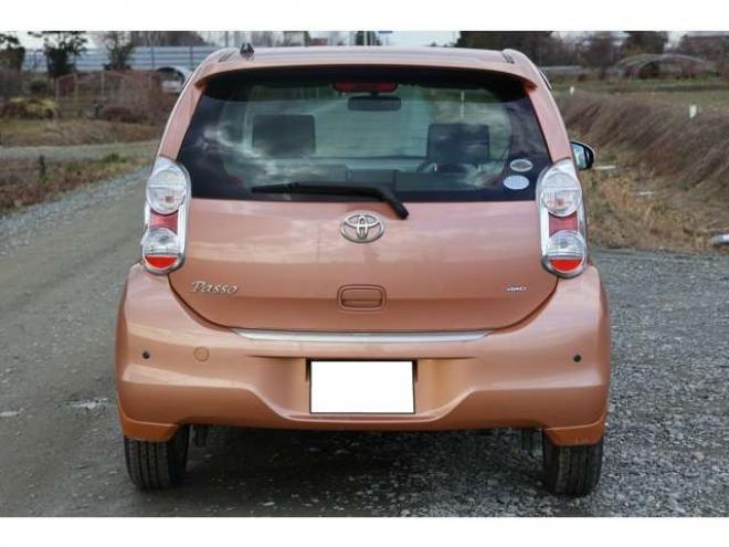 パッソ1.0 プラスハナ 4WD　検R8/6　自社　ローンカノウ 1000