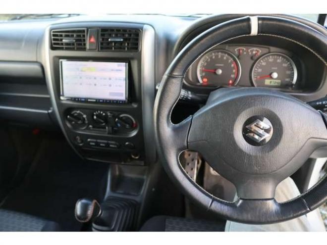 ジムニーXG 4WD　検2年　社外バンパー　社外マフラー　社外ナビ　キーレス　自社　ローンカノウ 660
