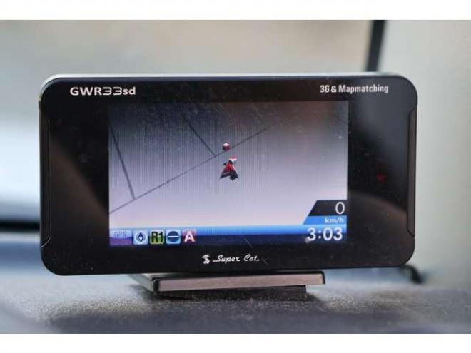 ジムニーXG 4WD　検2年　社外バンパー　社外マフラー　社外ナビ　キーレス　自社　ローンカノウ 660