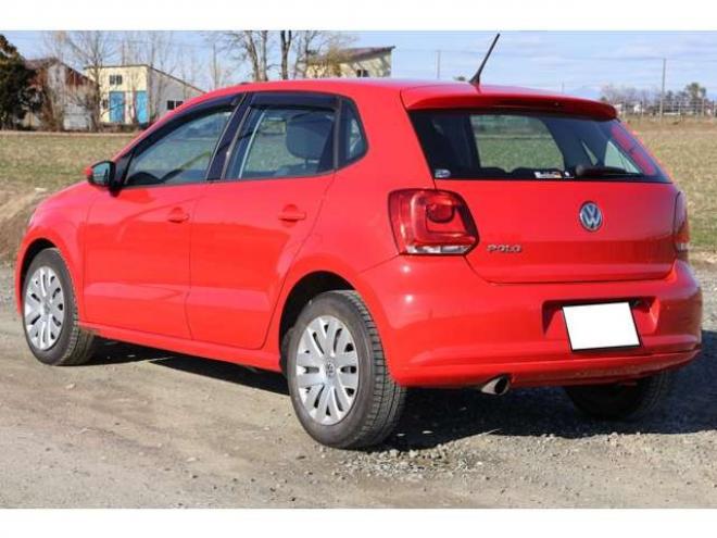 ポロ1.4 コンフォートライン　検R9/5　社外ナビ　バックカメラ　TV　自社　ローンカノウ 正規輸入車 2WD 1400