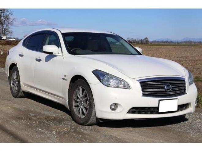 フーガハイブリッド3.5　検2年　買取直販　バックモニター　自社　ローンカノウ 2WD 3500