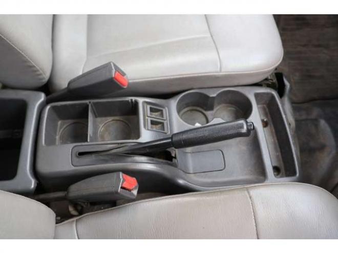 サンバートラック TB 三方開 4WD　検2年　4WD　自社　ローンカノウ 660