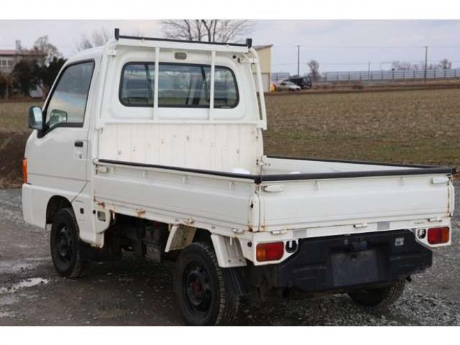 サンバートラック TB 三方開 4WD　検2年　4WD　自社　ローンカノウ 660