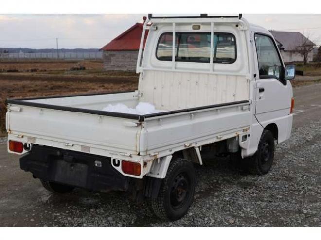 サンバートラック TB 三方開 4WD　検2年　4WD　自社　ローンカノウ 660