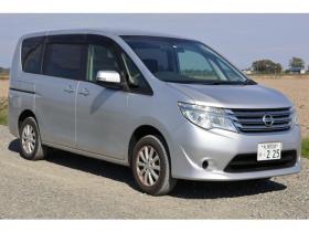 セレナ　2.0 20S 4WD　検2年　自社　ローンカノウ 2000