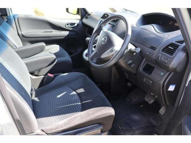 セレナ2.0 20S 4WD　検2年　自社　ローンカノウ 2000