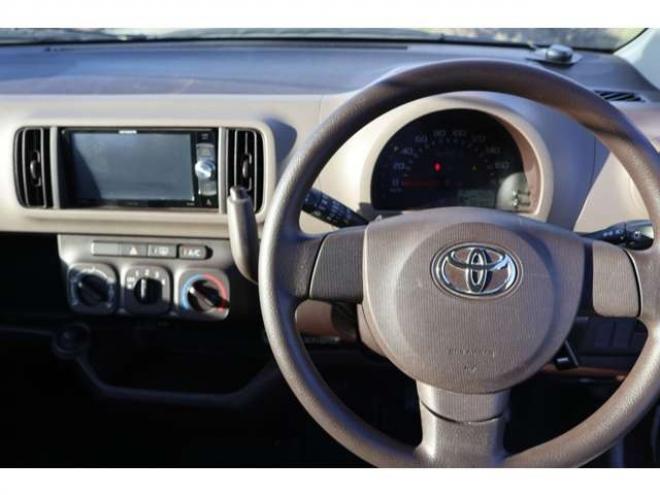 パッソ1.0 X 4WD　検2年　キーレス　自社　ローンカノウ 1000