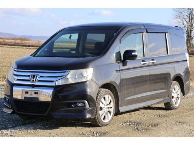 ステップワゴン2.0 スパーダ Z クールスピリット 4WD　検2年　両側電動スライドドア　バックモニター　パドルシフト　ETC　 自社　ローンカノウ 2000