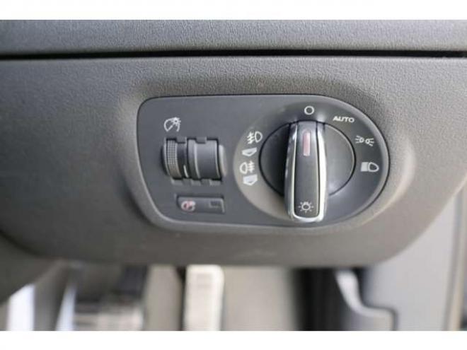 アウディTT クーペ 3.2 クワトロ 4WD　検2年　地デジ　HDD　バックカメラ　革シート　パドルシフト　　ドラレコ　ETC 社外ホイール　キーレス　自社　ローンカノウ 正規輸入車 3200