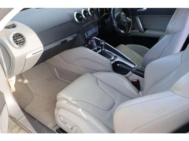 アウディTT クーペ 3.2 クワトロ 4WD　検2年　地デジ　HDD　バックカメラ　革シート　パドルシフト　　ドラレコ　ETC 社外ホイール　キーレス　自社　ローンカノウ 正規輸入車 3200