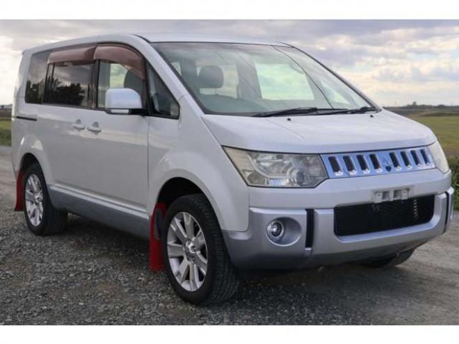 デリカD：5 2.4 G プレミアム 4WD　検2年　両側電動スライドドア　エンスタ　パドルシフト　TV 2400