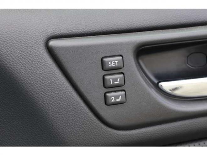 レガシィB4 2.5 リミテッド 4WD　検2年　パドルシフト　Bluetooth　自社　ローンカノウ 2500