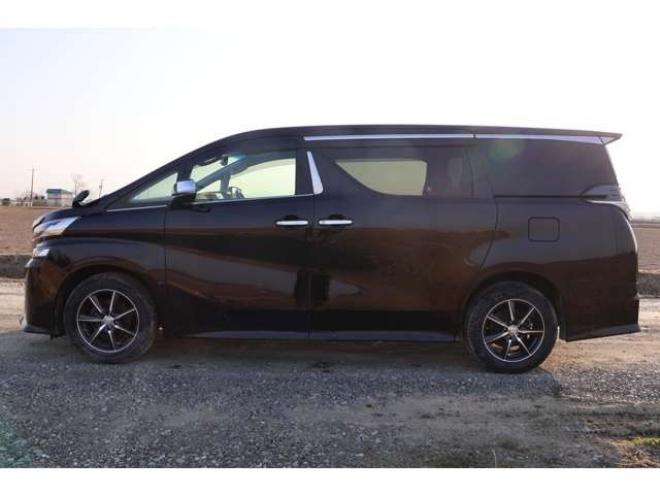 ヴェルファイア2.5 Z 4WD　検2年　社外ナビ 2500