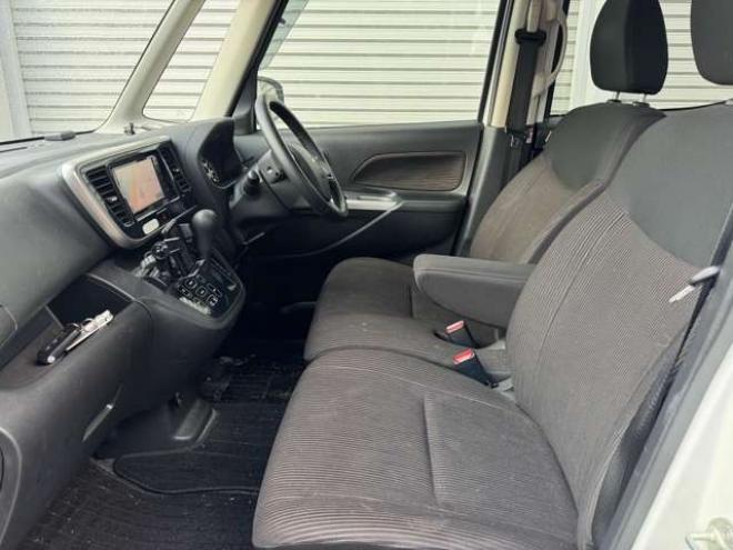 eKスペースカスタム T eアシスト 4WD　ナビ　全方位カメラ　Egスターター　Bluetooth 660