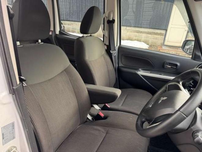 eKスペースカスタム T eアシスト 4WD　ナビ　全方位カメラ　Egスターター　Bluetooth 660