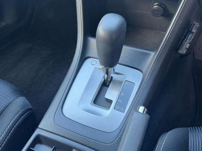 インプレッサスポーツ 1.6 i-L 4WD　ワンオーナー　夏冬タイヤ　ナビ　TV　アイドリングストップ 1600